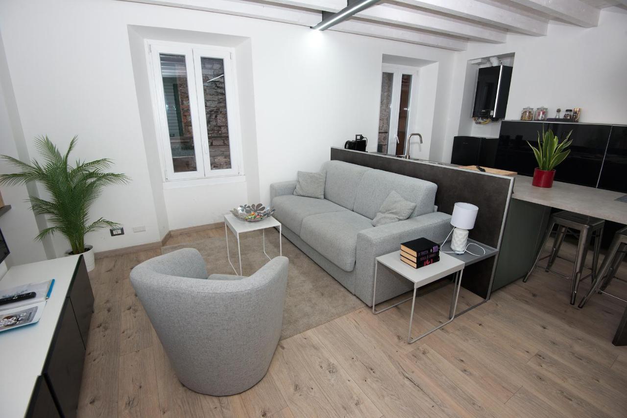 Larius Apartment Como Exterior photo
